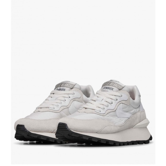 Voile Blanche Shoes - NWT VOILE BLANCHE QWARK HYPE WOMAN Suede And Technical Fabric Sneakers in White